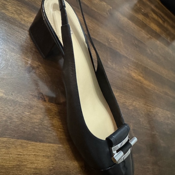 Michael Kors Gloria Toe Cap Sling Leather Shoes - Picture 3 of 4